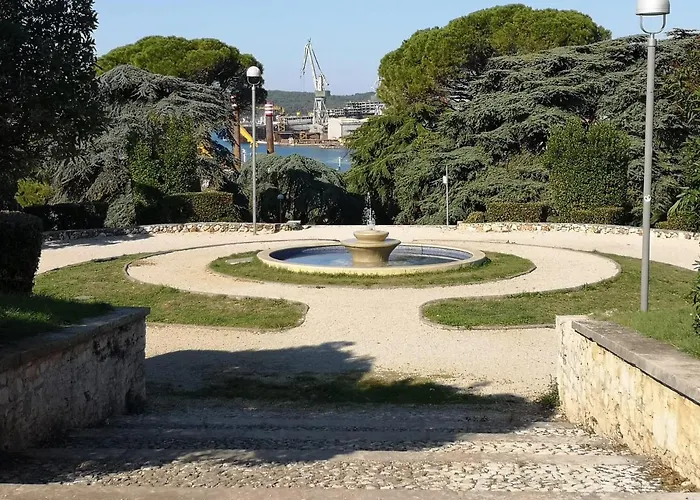 Monte Zaro Park 普拉